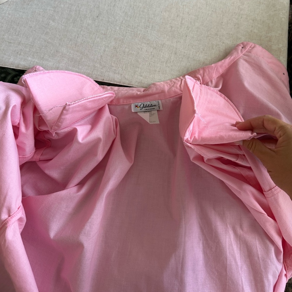 NWT’s Vintage 80’s Bubblegum Pink Button-Up Shirt with Patches - Picture 15 of 16